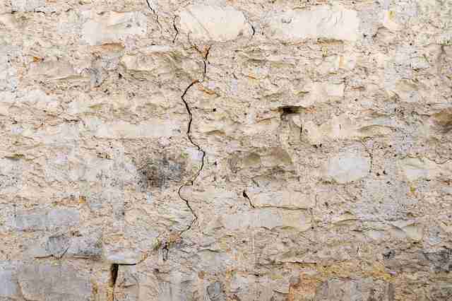 fissure maison doubs